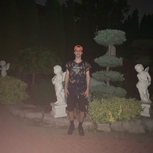 Meet your Posher, Nick